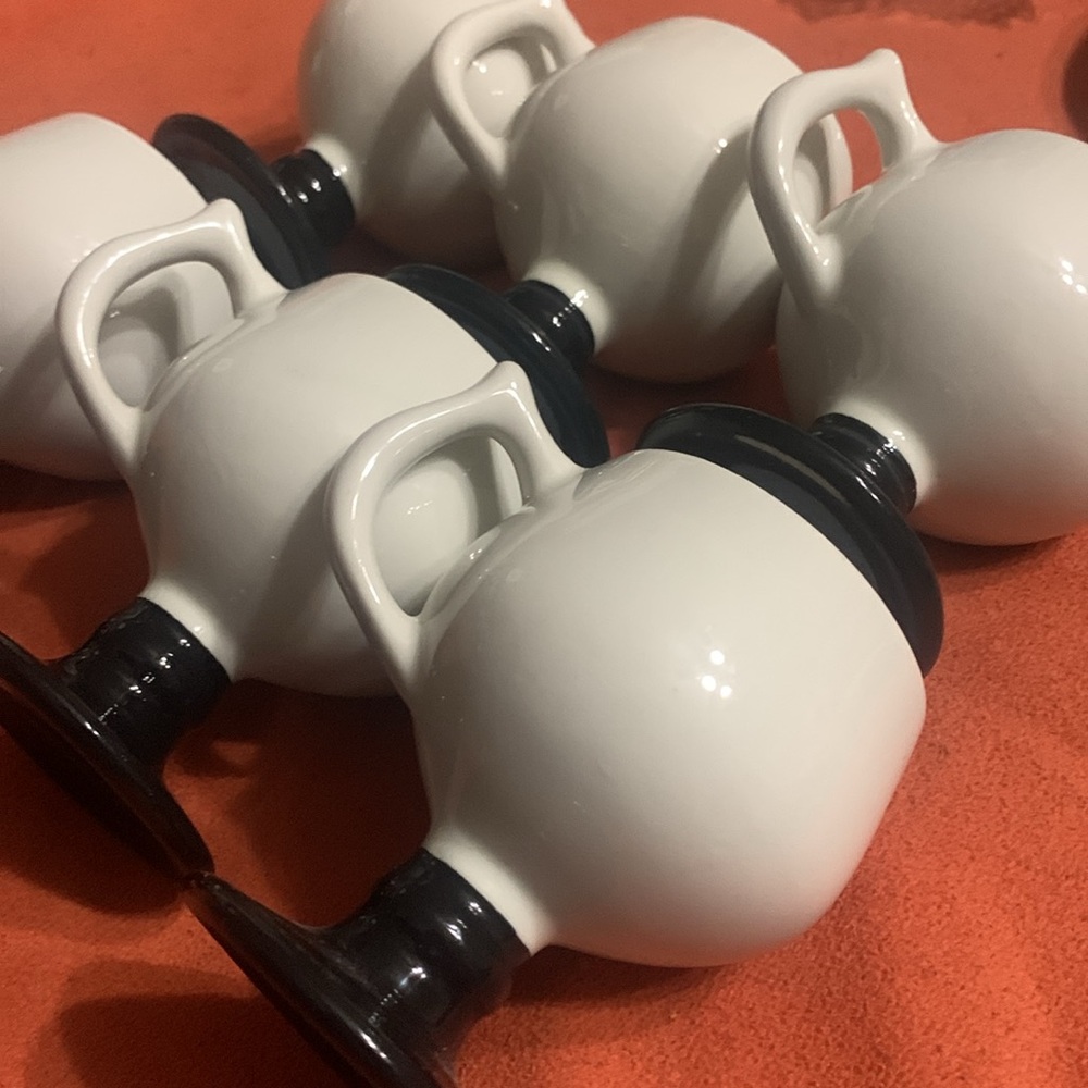 Set of 6 Vintage Caribe Puerto Rico Black & White Footed Pedestal Espresso Mugs - Picture 7 of 7